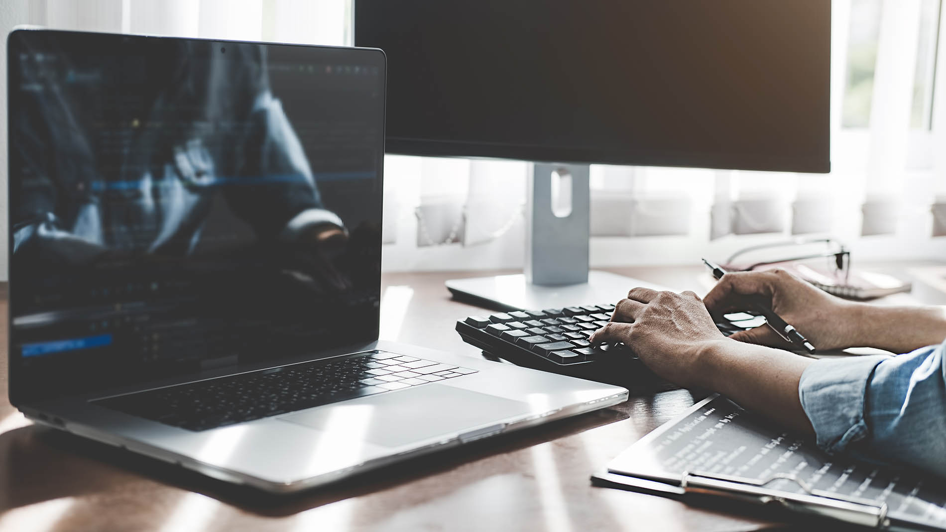 BEE GROUP ΤΕΧΝΟΛΟΓΙΑ